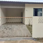 Casa Ribeirao Da Ilha Aeroporto